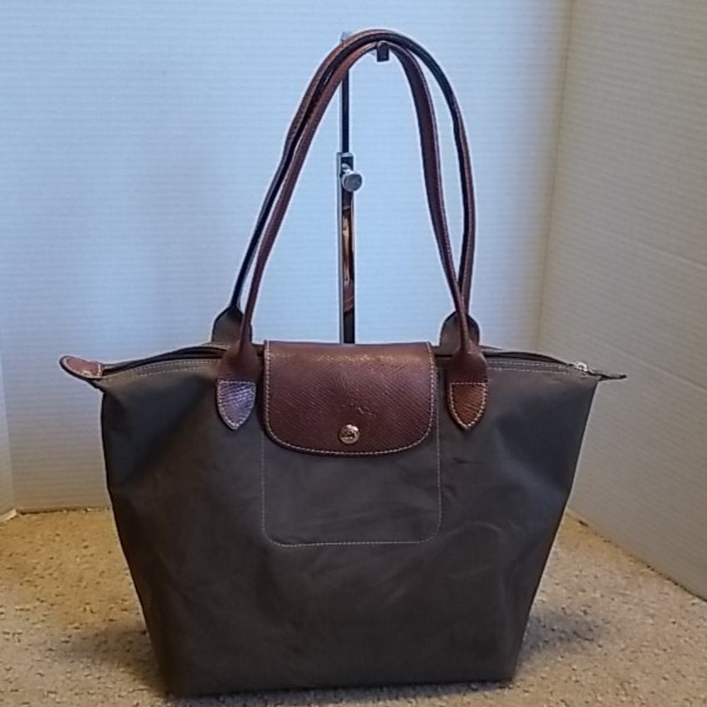 Longchamp Medium Le Pliage Tote Bag